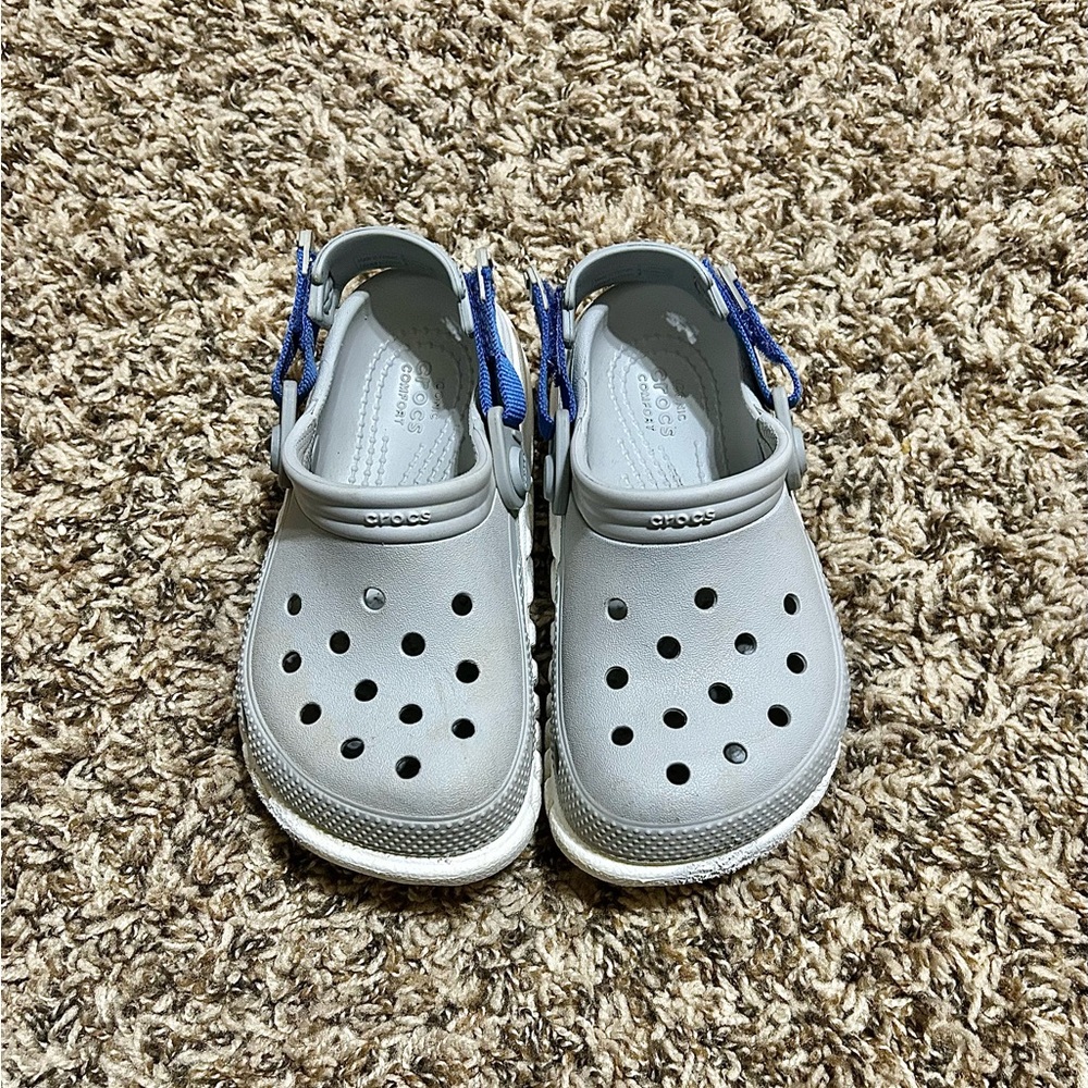 CROCS